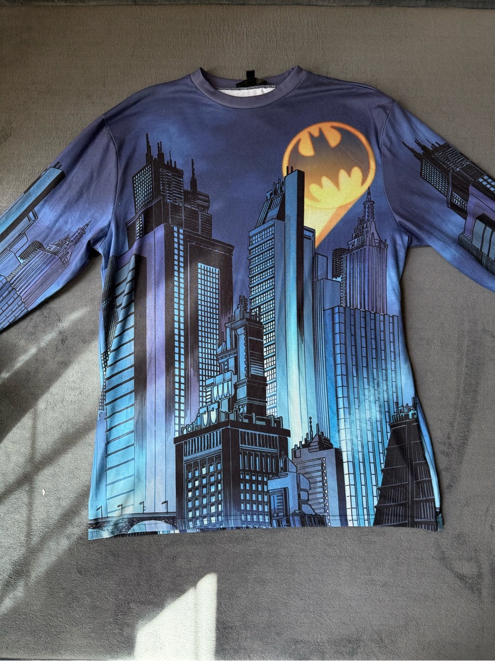 DC Comics Batman Gotham City Oversized Long Sleeve Tee - Picture 2 of 15